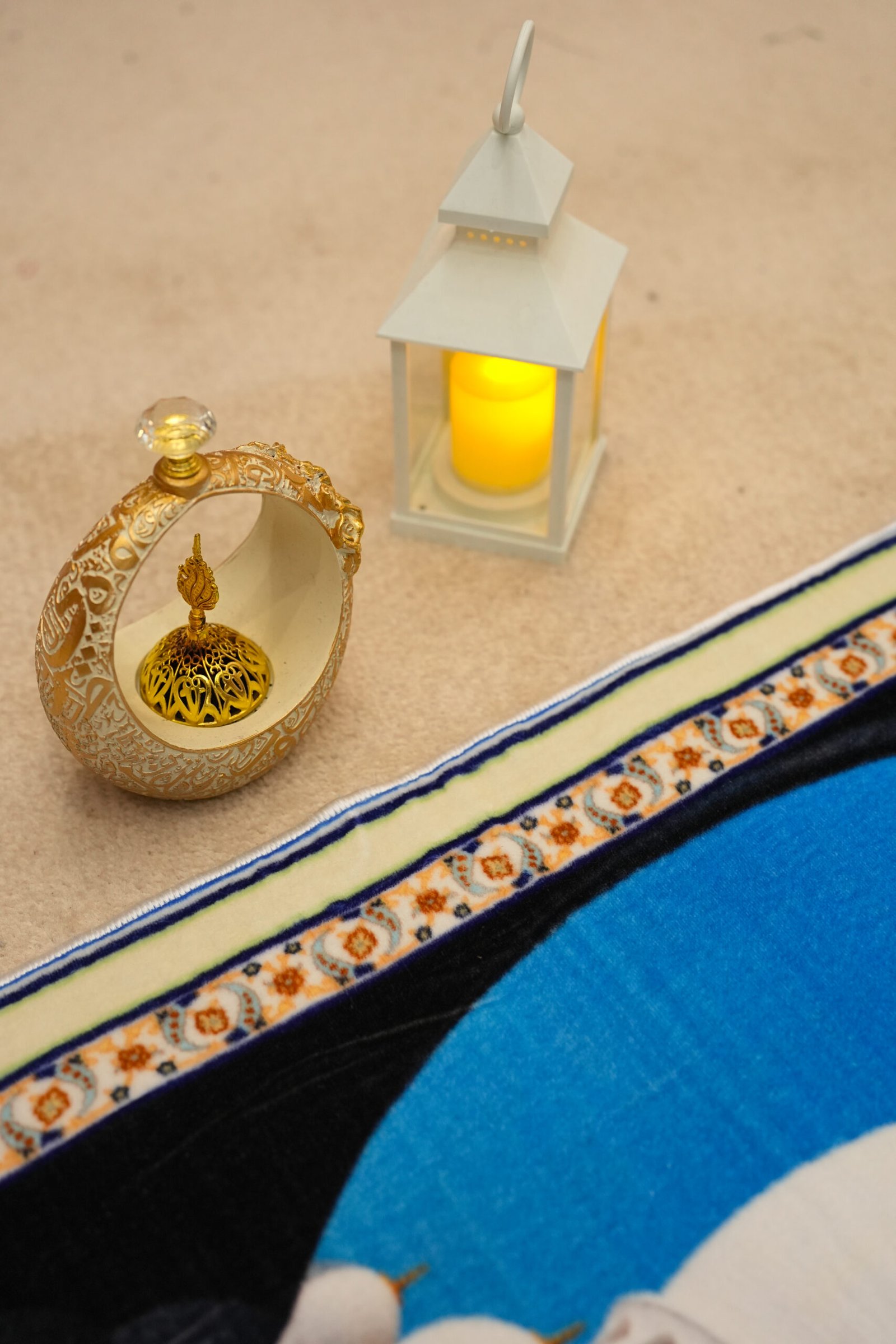 3D AL HARAM series gold Royal Blue - Image 6