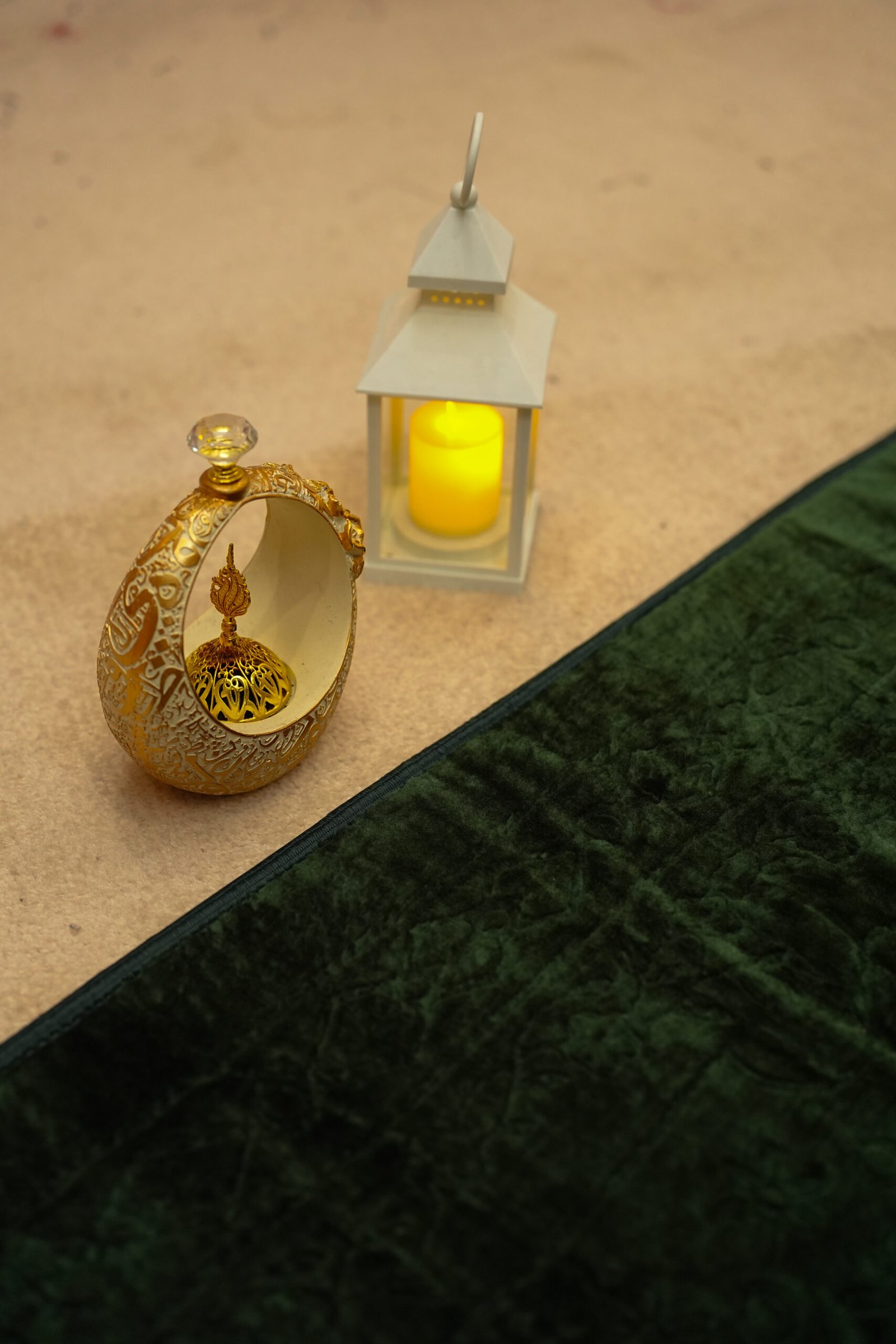 Legend Classic Velvet Dark Green - Image 5