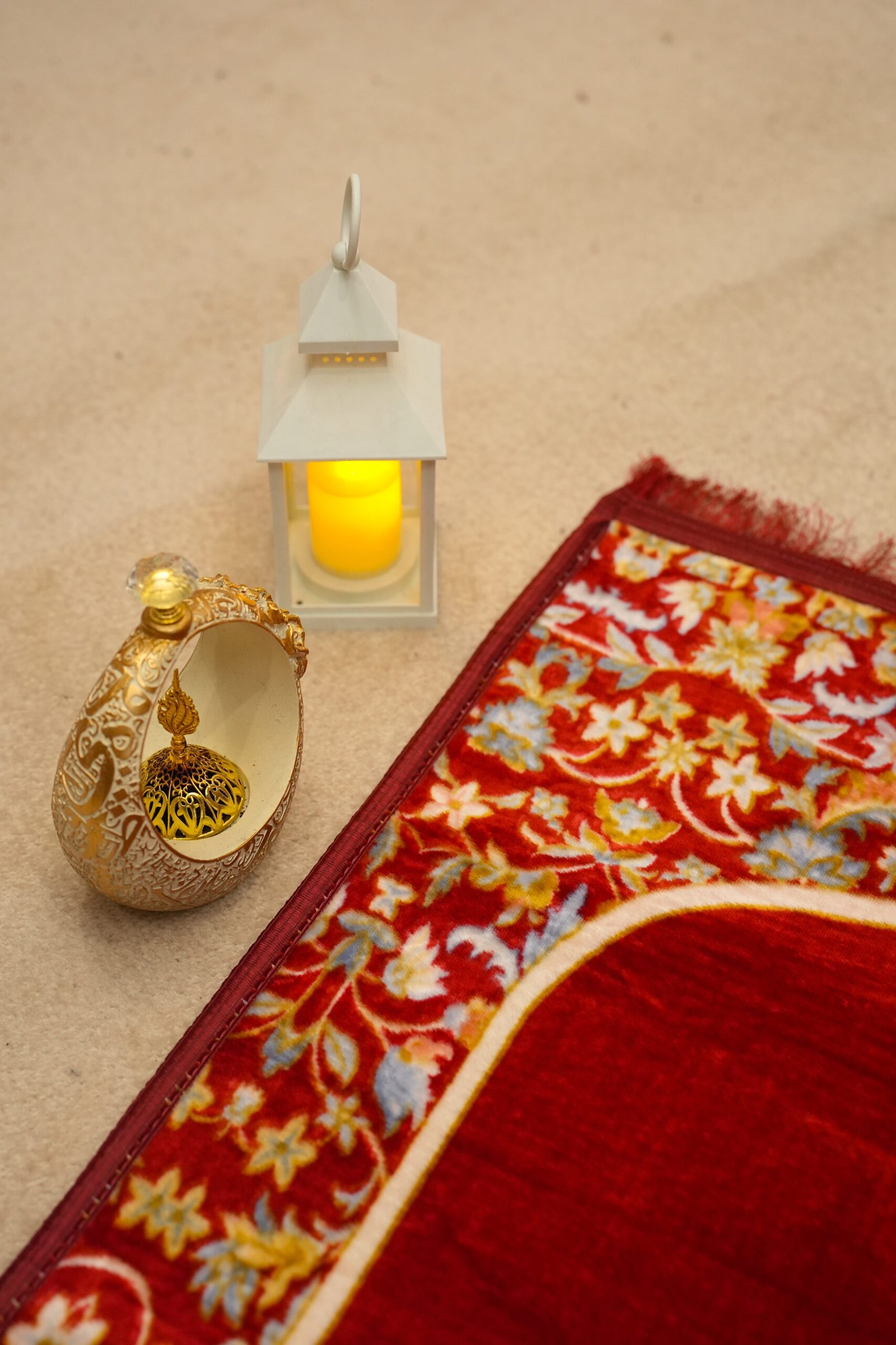 AL NOOR SERIES Golden & Red - Image 3